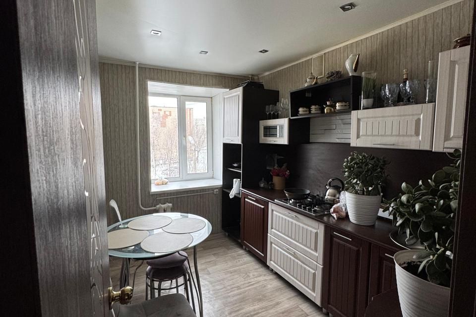 Продаётся 3-комнатная квартира, 60 м²