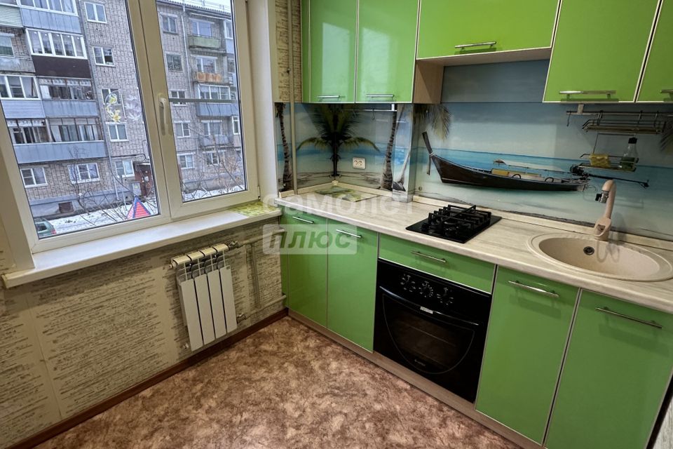 Продаётся 2-комнатная квартира, 42.4 м²