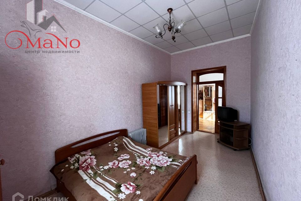 Продаётся 2-комнатная квартира, 55 м²