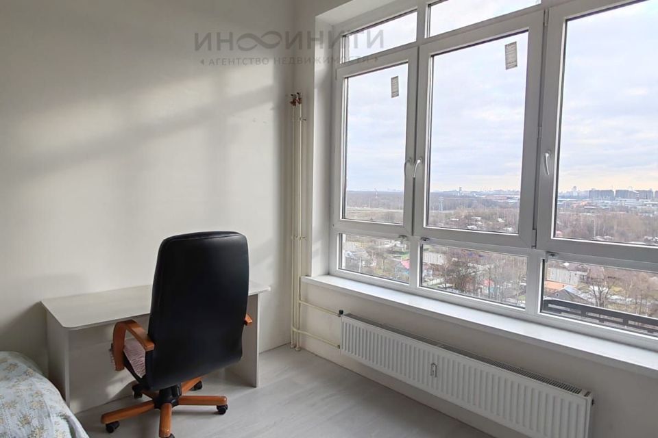 Продаётся 1-комнатная квартира, 42 м²
