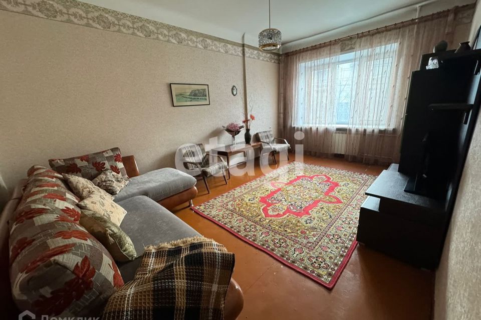 Продаётся 2-комнатная квартира, 64 м²
