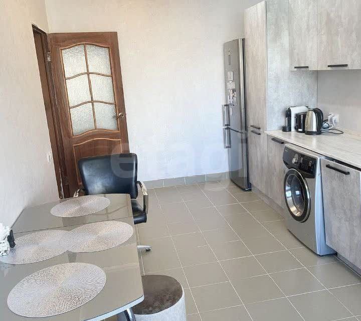 Продаётся 3-комнатная квартира, 87.8 м²