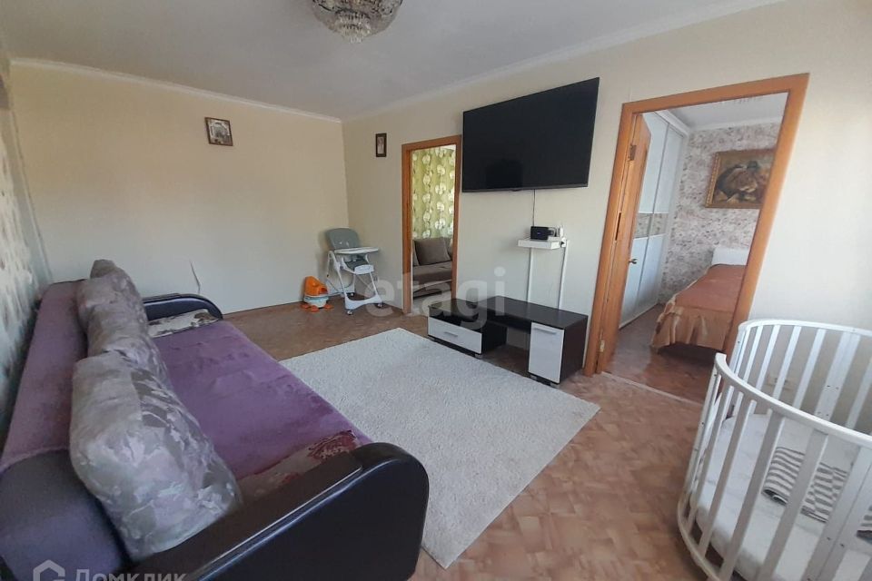 Продаётся 3-комнатная квартира, 46.8 м²