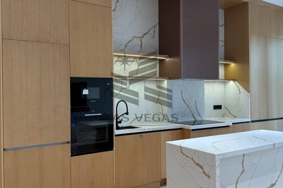 Сдаётся 3-комнатная квартира, 115 м²
