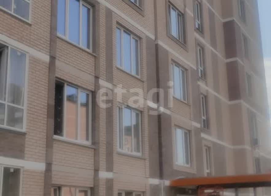 Продаётся 2-комнатная квартира, 76 м²