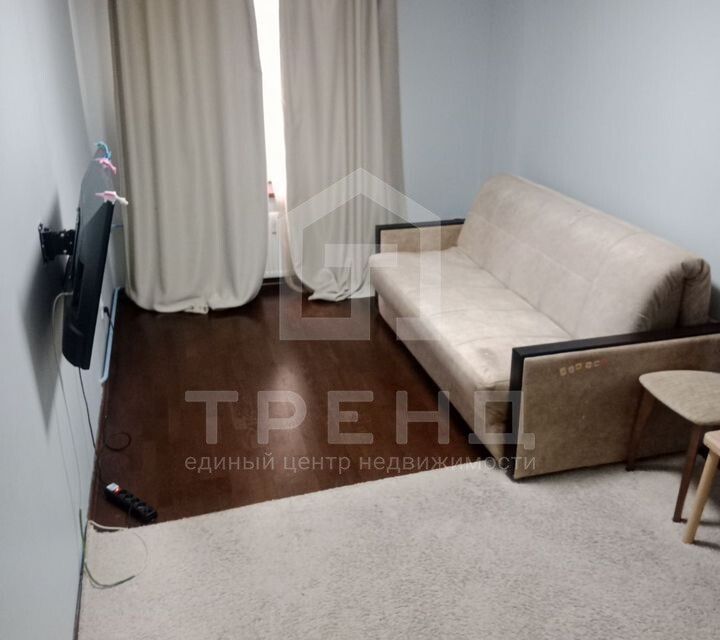 Продаётся 1-комнатная квартира, 43 м²