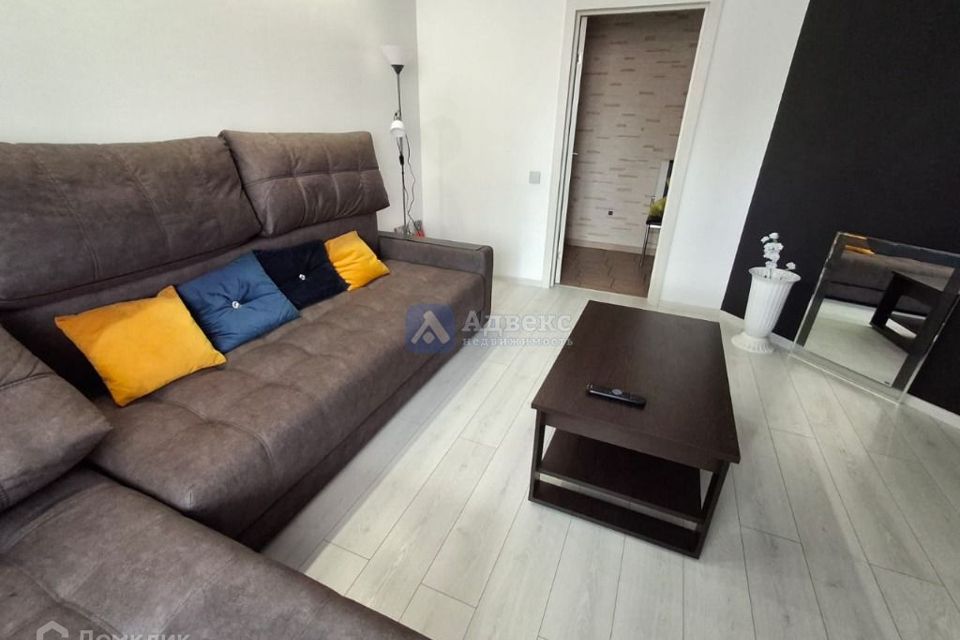 Продаётся 1-комнатная квартира, 38.2 м²