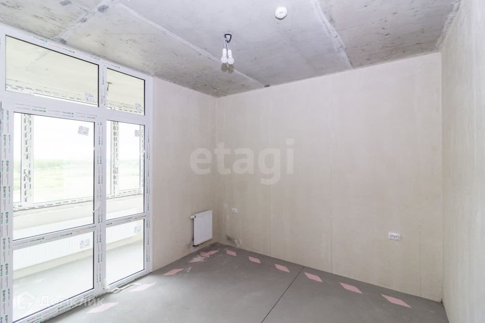 Продаётся 2-комнатная квартира, 56.5 м²