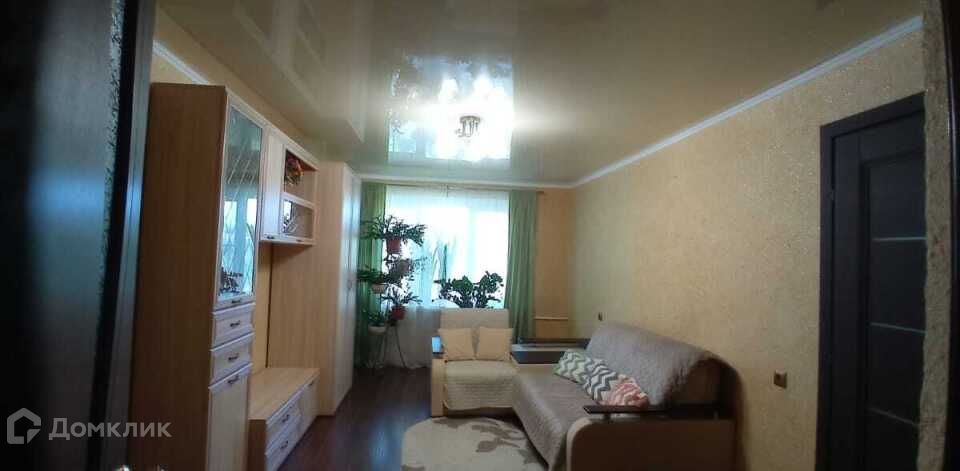 Продаётся 3-комнатная квартира, 61.4 м²