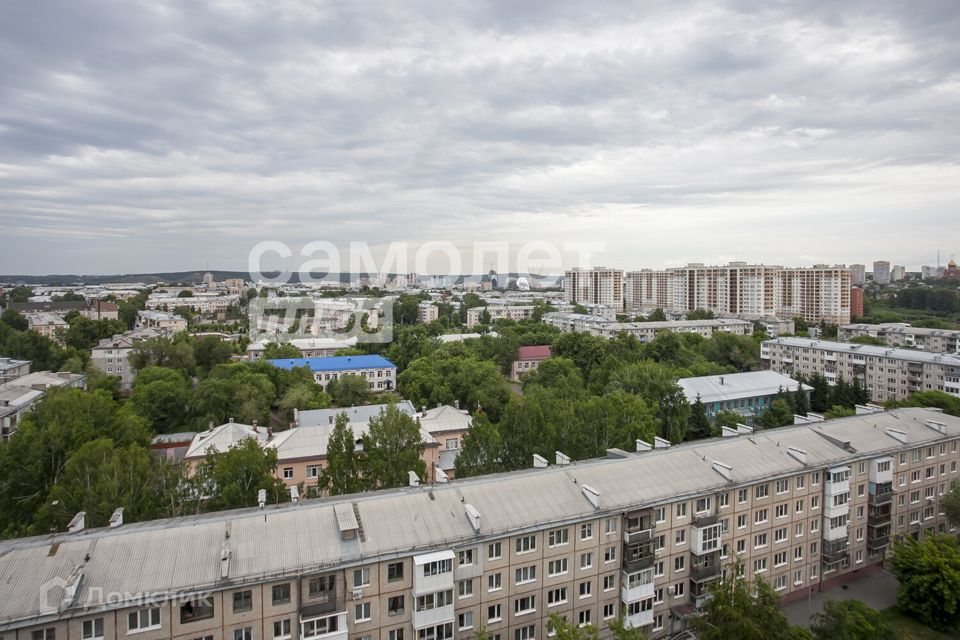 Продаётся 3-комнатная квартира, 49 м²