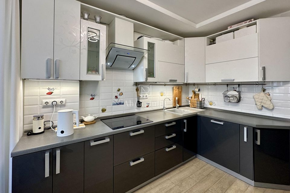 Продаётся 2-комнатная квартира, 62 м²