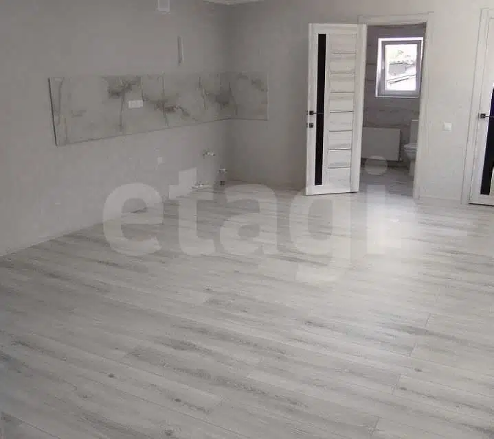 Продаётся 1-этажный дом, 88 м²