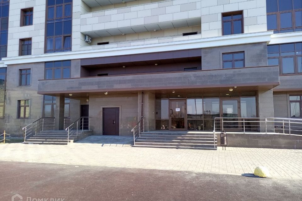 Продаётся 1-комнатная квартира, 52.4 м²