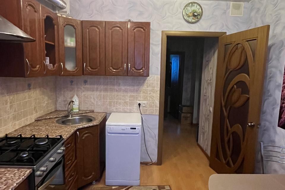 Продаётся 3-комнатная квартира, 61 м²