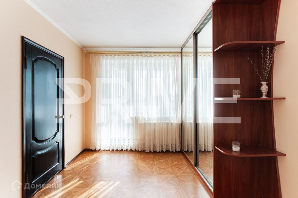 Продаётся 3-комнатная квартира, 55.9 м²