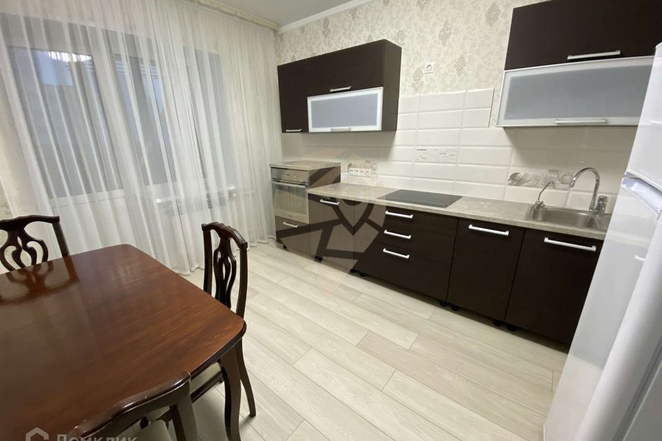 Сдаётся 1-комнатная квартира, 51.3 м²