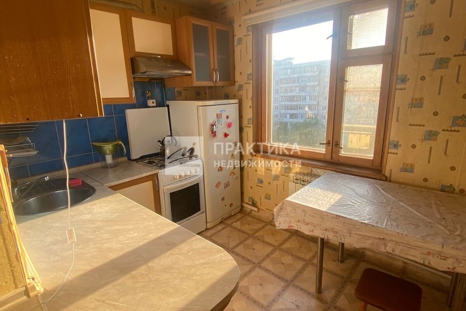 Сдаётся 2-комнатная квартира, 50 м²
