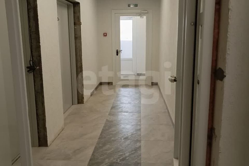 Продаётся 1-комнатная квартира, 41.89 м²