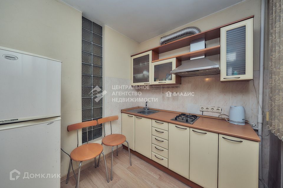 Продаётся 1-комнатная квартира, 30.4 м²