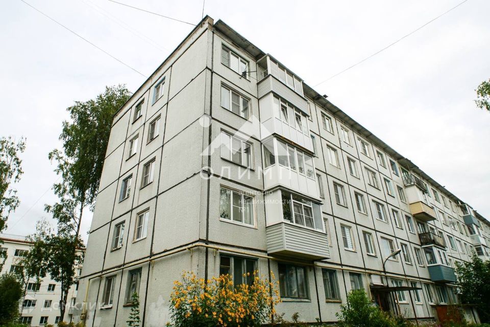 Продаётся 3-комнатная квартира, 56.9 м²