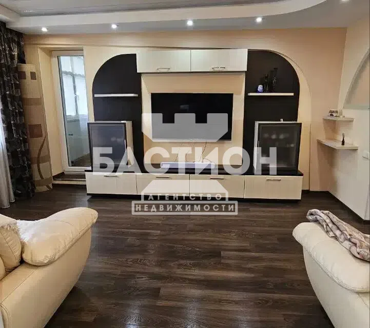Продаётся 3-комнатная квартира, 72.4 м²