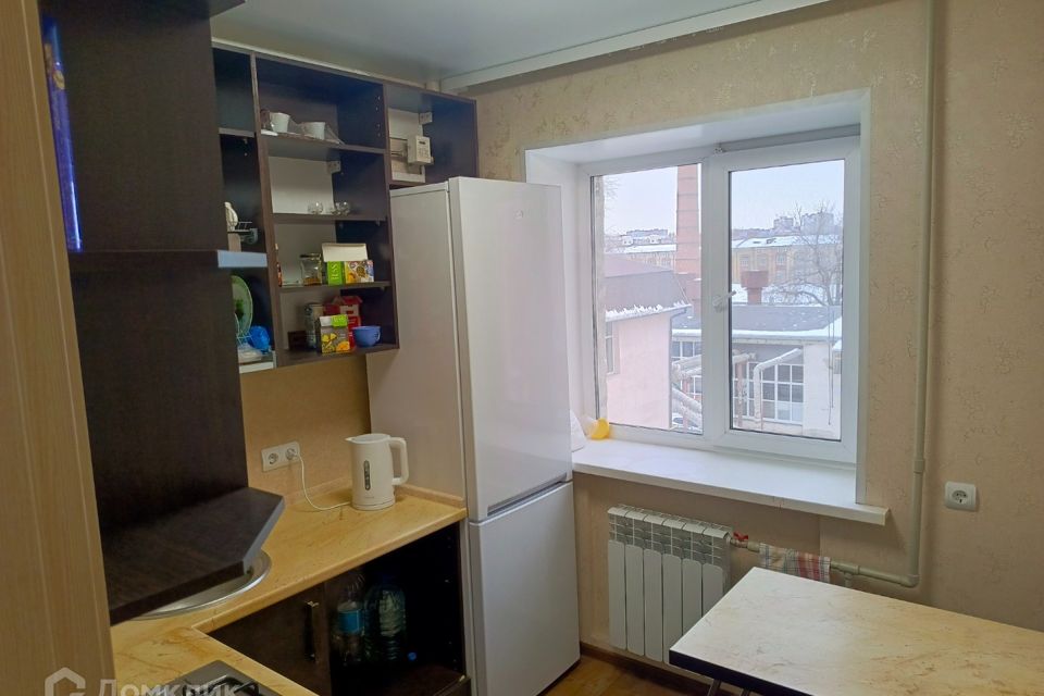 Продаётся 2-комнатная квартира, 41.8 м²