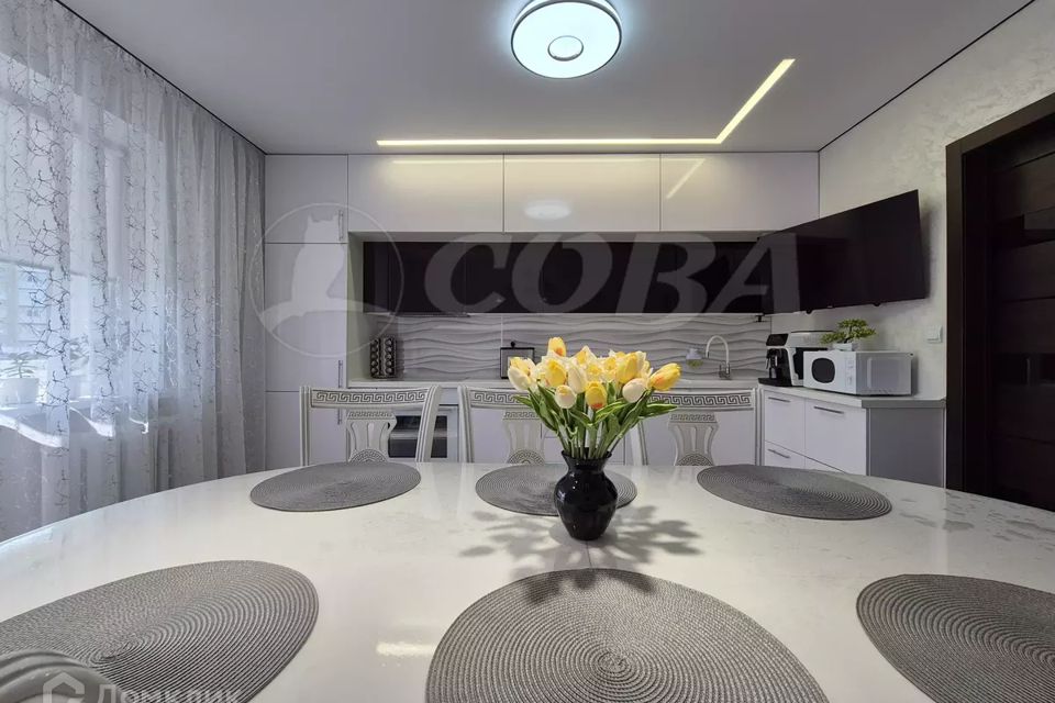 Продаётся 3-комнатная квартира, 68.4 м²