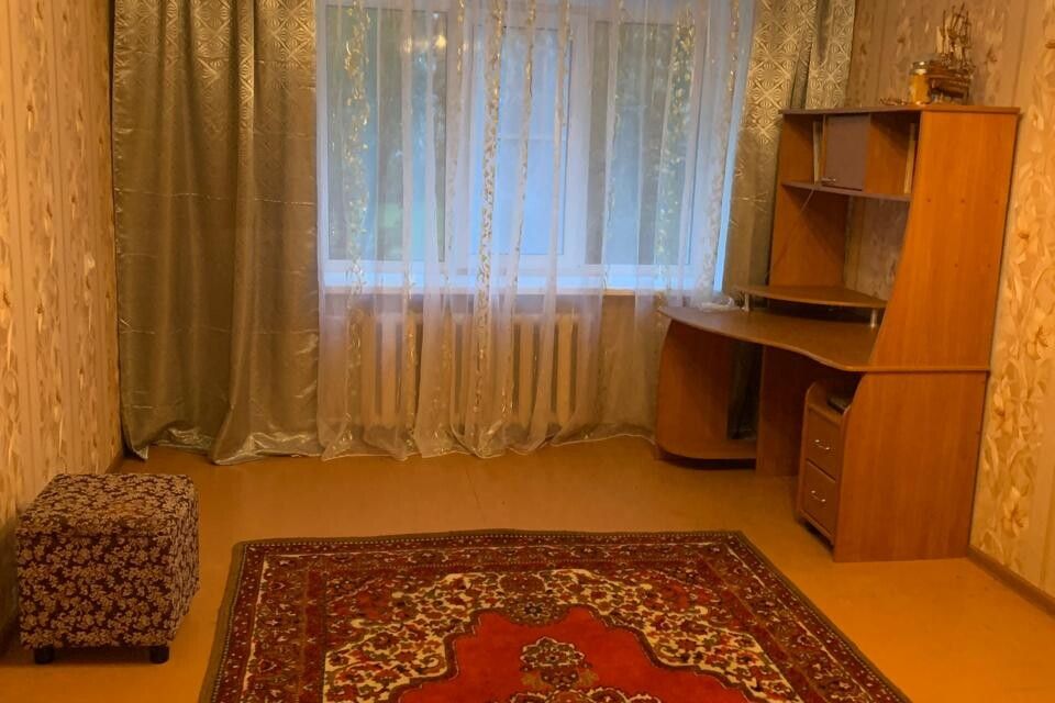 Сдаётся 2-комнатная квартира, 42 м²