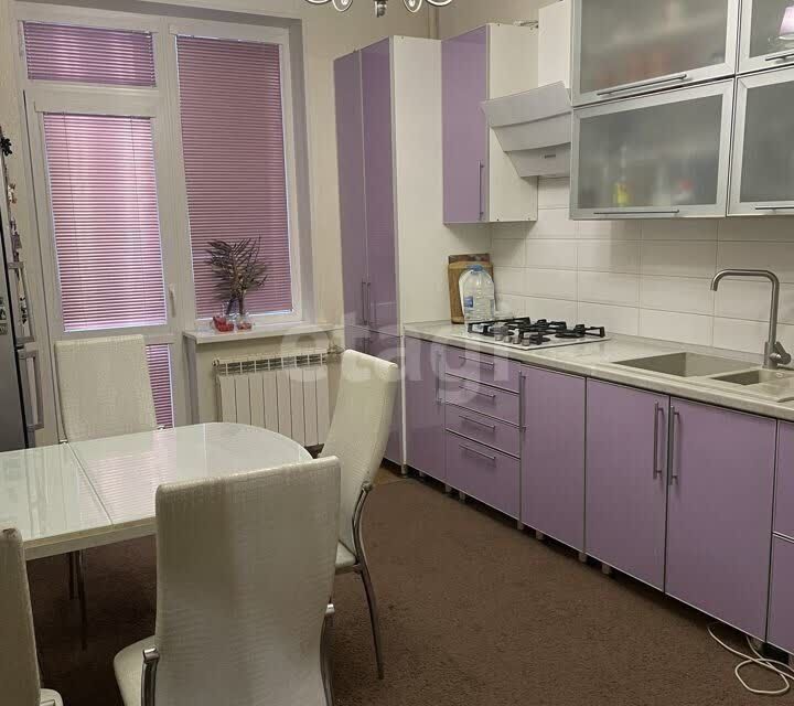 Продаётся 3-комнатная квартира, 85 м²