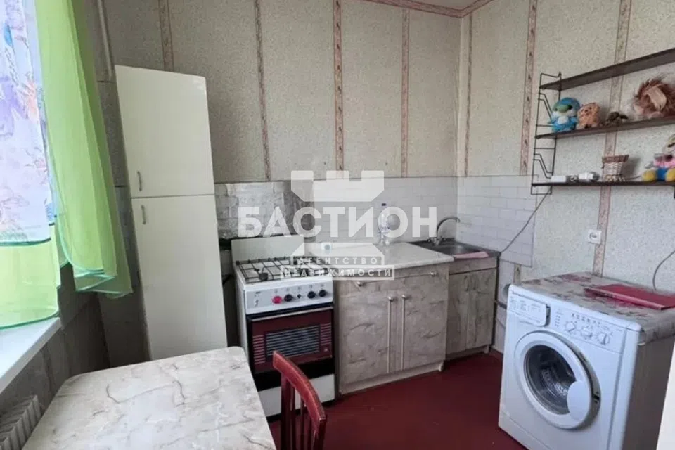 Продаётся 1-комнатная квартира, 37 м²
