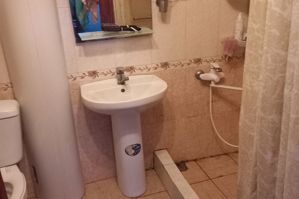 Продаётся 3-этажный дом, 260 м²