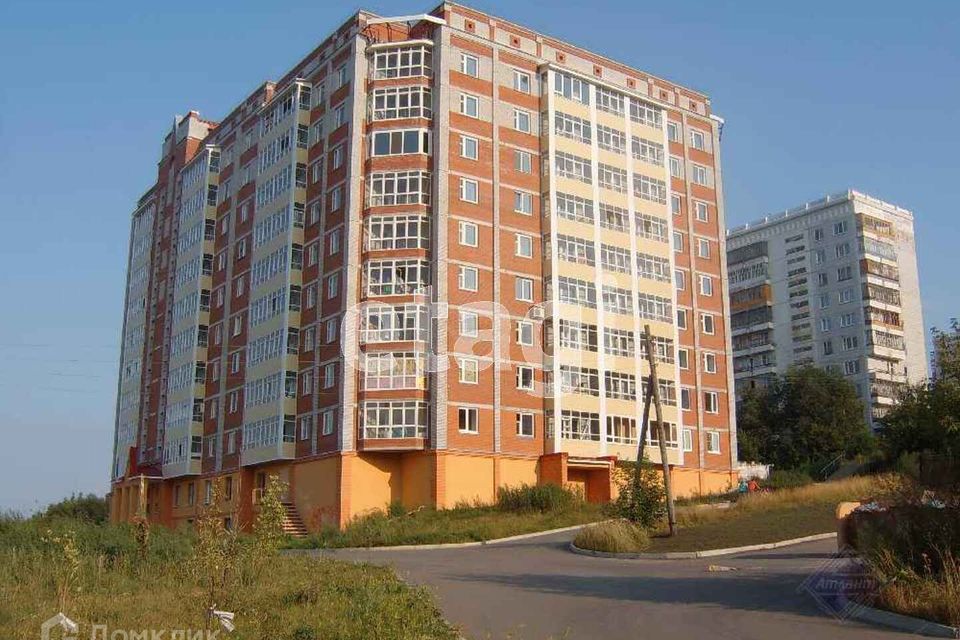 Сдаётся 1-комнатная квартира, 42 м²