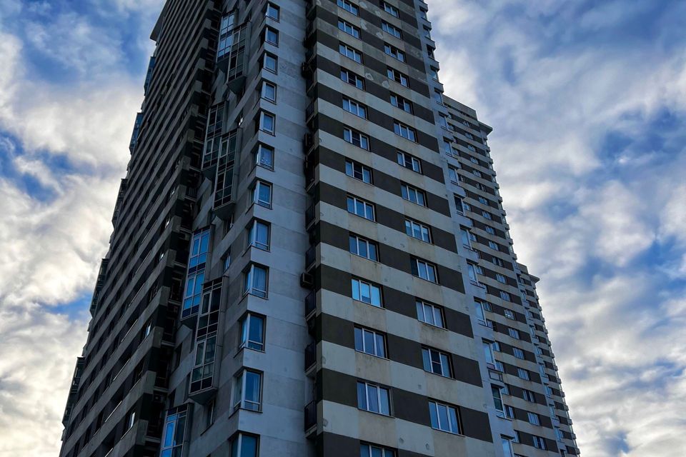 Продаётся 3-комнатная квартира, 92 м²