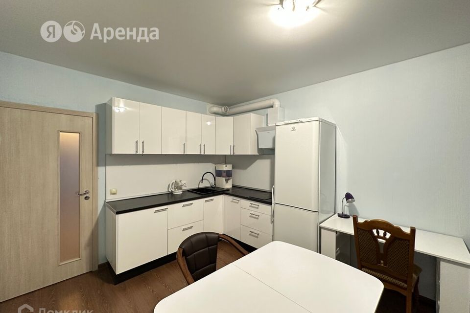 Сдаётся 1-комнатная квартира, 45 м²