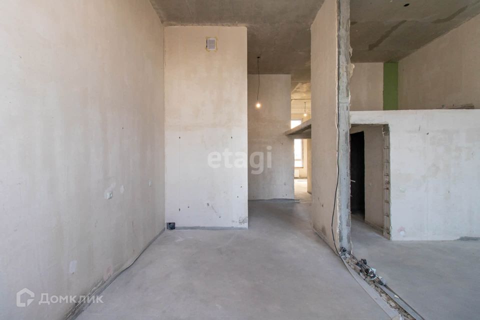 Продаётся 2-комнатная квартира, 60.8 м²