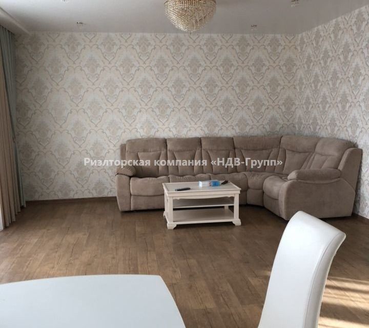 Сдаётся 2-комнатная квартира, 75 м²