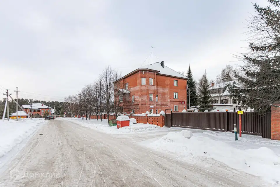 Продаётся 2-комнатная квартира, 78.8 м²