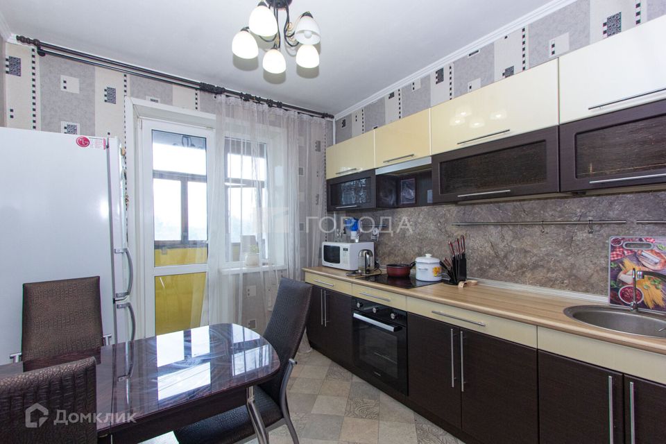 Сдаётся 1-комнатная квартира, 42 м²