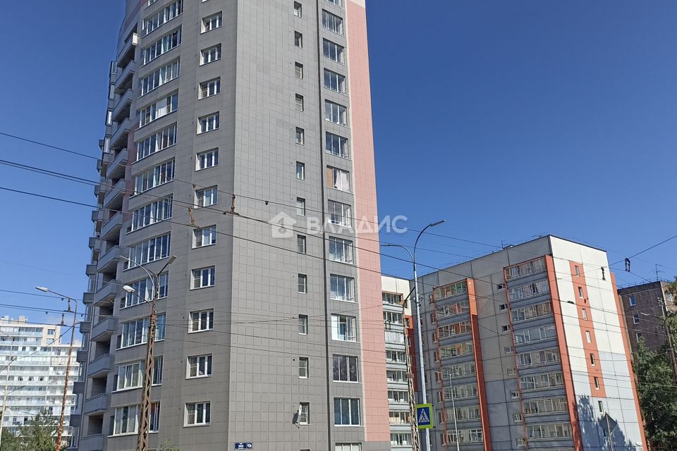 Продаётся 3-комнатная квартира, 64.8 м²