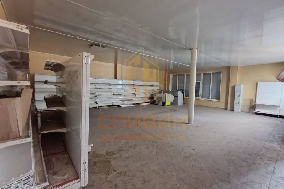 Продаётся торговое помещение, 400 м²