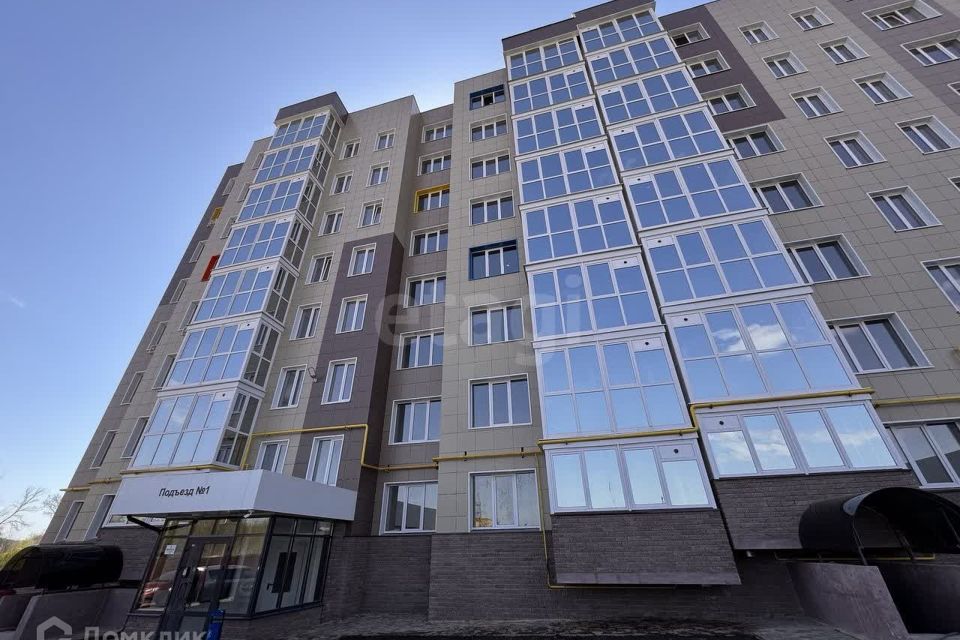 Продаётся 2-комнатная квартира, 70.3 м²