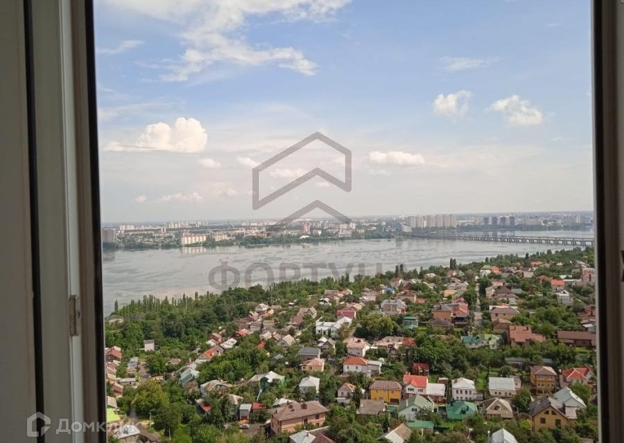 Продаётся 2-комнатная квартира, 67 м²