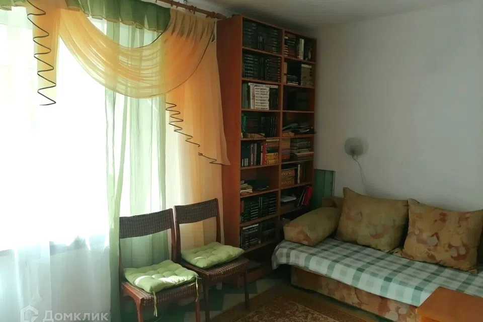 Продаётся 3-комнатная квартира, 52.2 м²