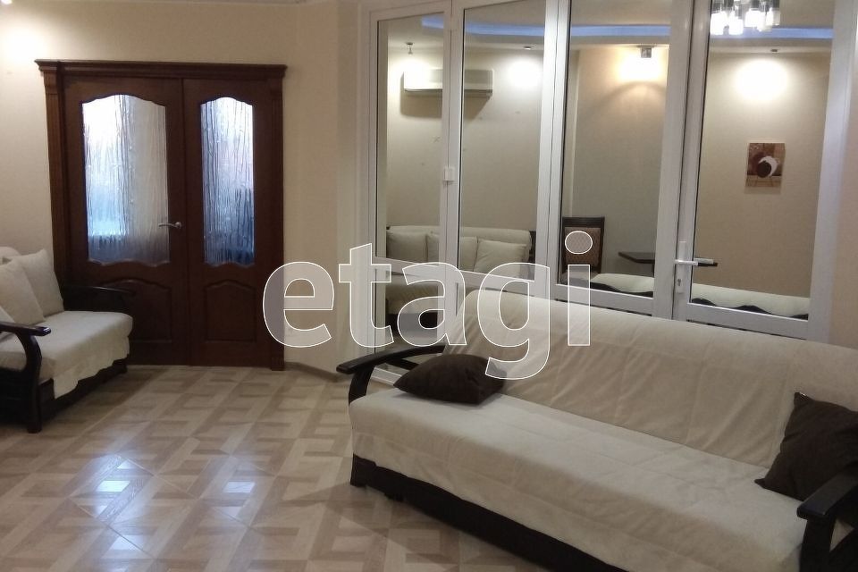 Продаётся 2-комнатная квартира, 64.1 м²