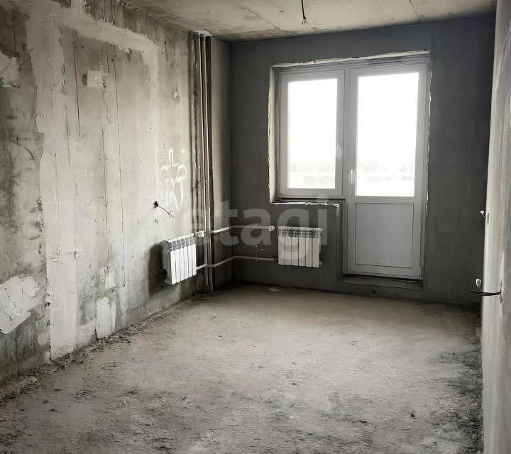 Продаётся 1-комнатная квартира, 43.4 м²