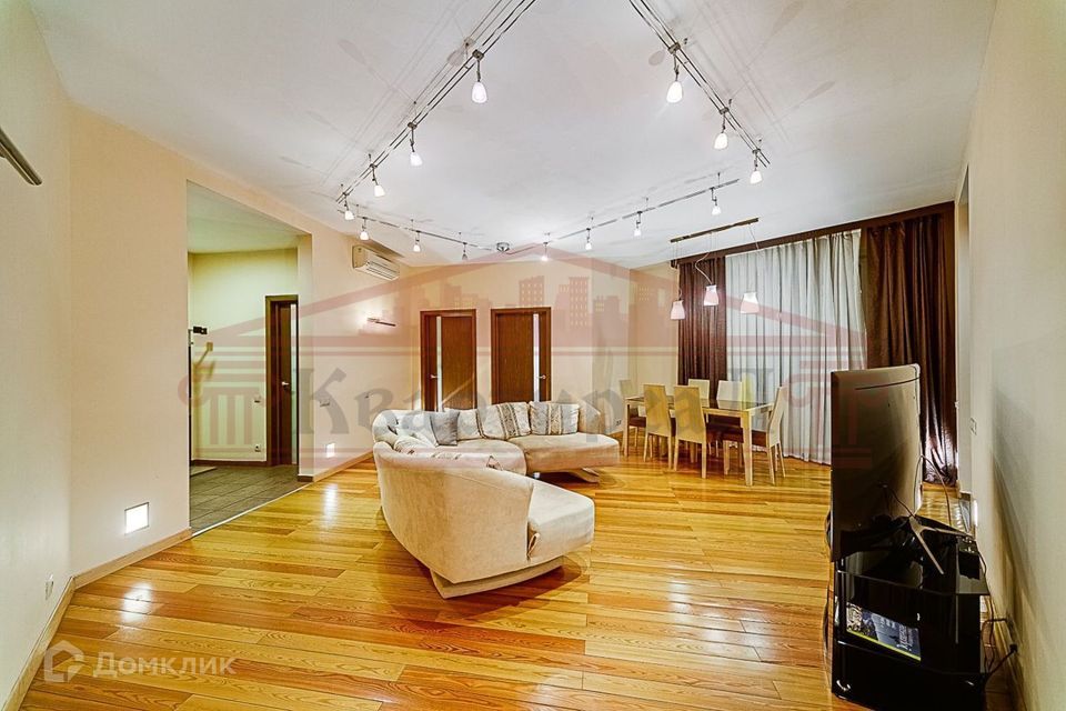Сдаётся 3-комнатная квартира, 95 м²