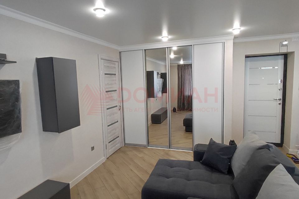 Продаётся 2-комнатная квартира, 49.7 м²