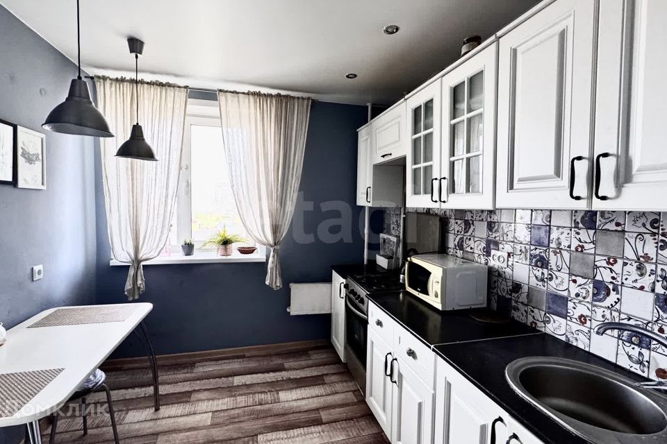 Продаётся 2-комнатная квартира, 49.6 м²