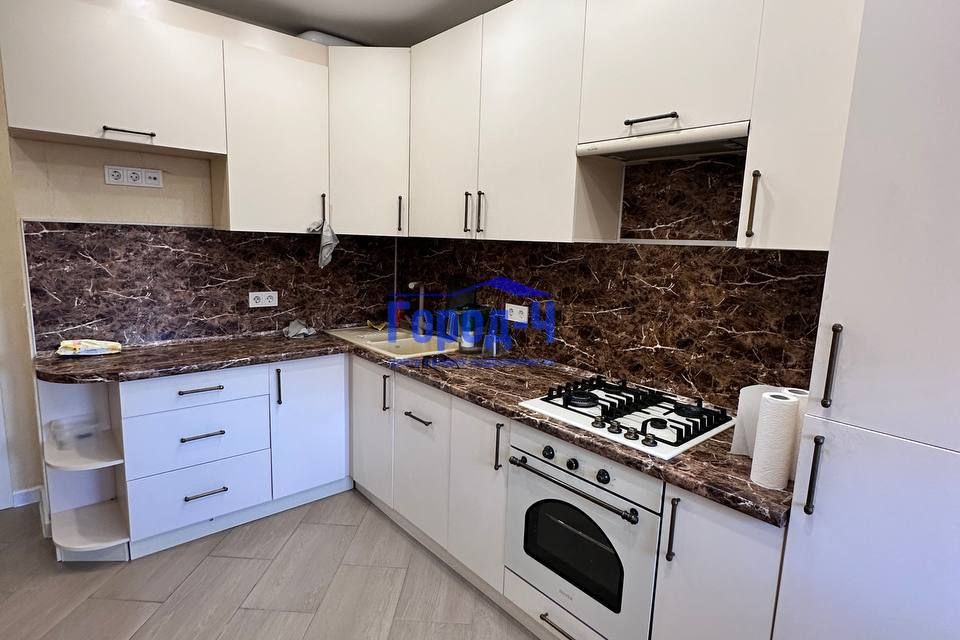 Продаётся 2-комнатная квартира, 73.2 м²