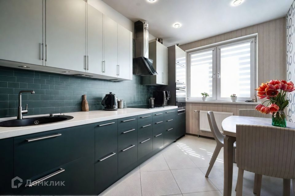 Продаётся 2-комнатная квартира, 55 м²
